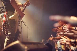 The Best Guitarists Who Deserve Way More Credit