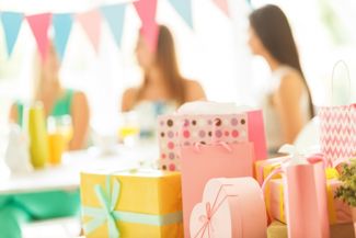 How to Throw the Perfect Baby Shower