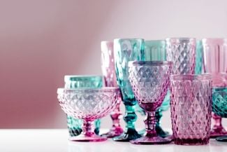 Glamorous Glassware to Elevate Your Table Display