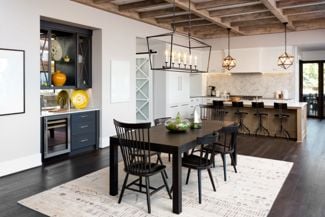 How to Create a Timeless Farmhouse-Style Interior