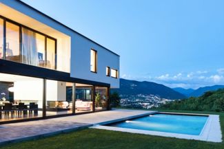 Inspiring Modern Houses with Cool Features