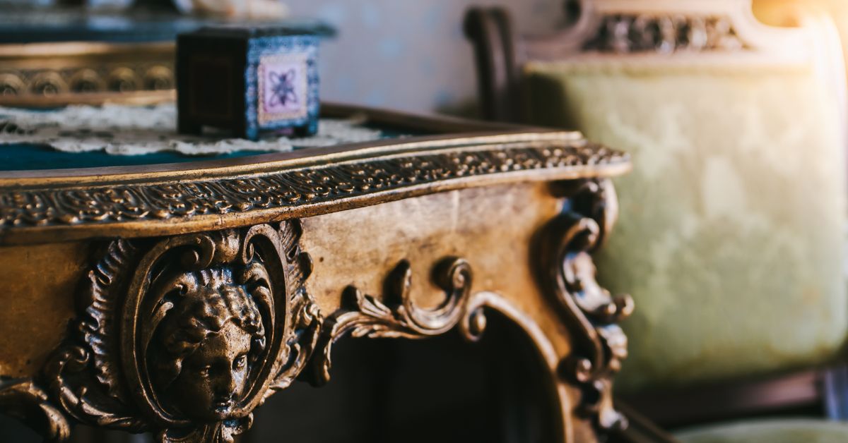 Vintage vs. Antique Learn to Spot the Contrast The Habitat