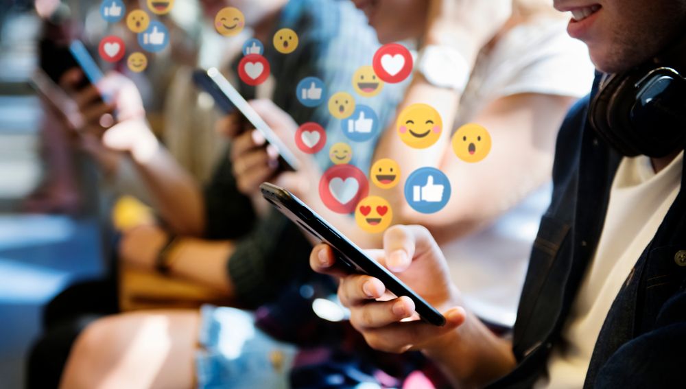 The Impact of Social Media on Pop Culture - The Habitat